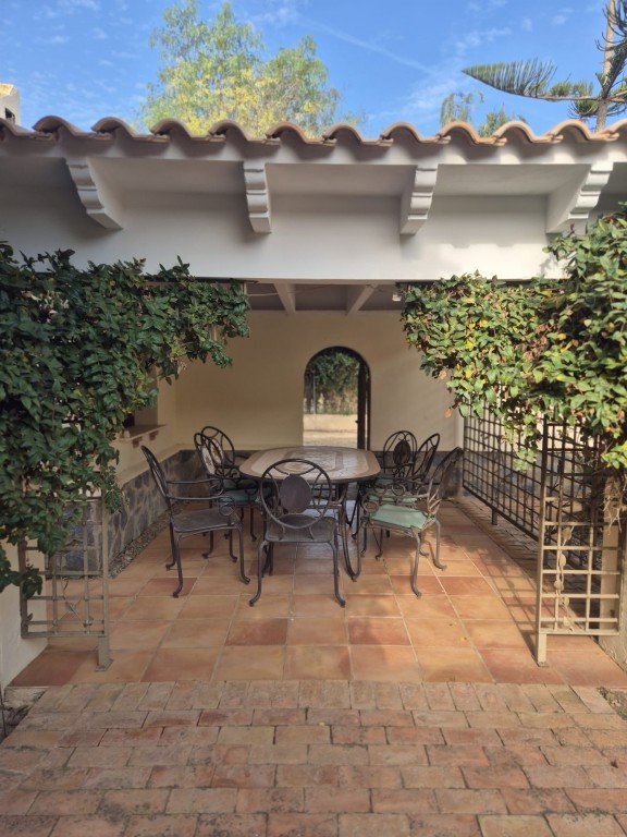 4 Bedroom 3 Bathroom Finca in Daya Vieja - Caza De Casa