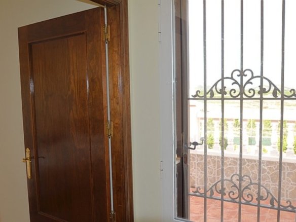 4 Bedroom 3 Bathroom Villa in Campos del Río - Caza De Casa