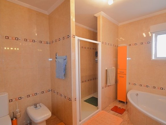 4 Bedroom 3 Bathroom Villa in Campos del Río - Caza De Casa
