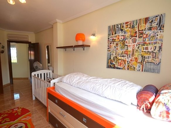 4 Bedroom 3 Bathroom Villa in Campos del Río - Caza De Casa