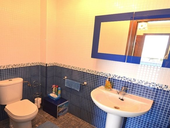 4 Bedroom 3 Bathroom Villa in Campos del Río - Caza De Casa