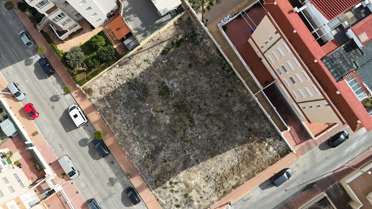 1,080 m² Land in Guardamar del Segura - Caza De Casa