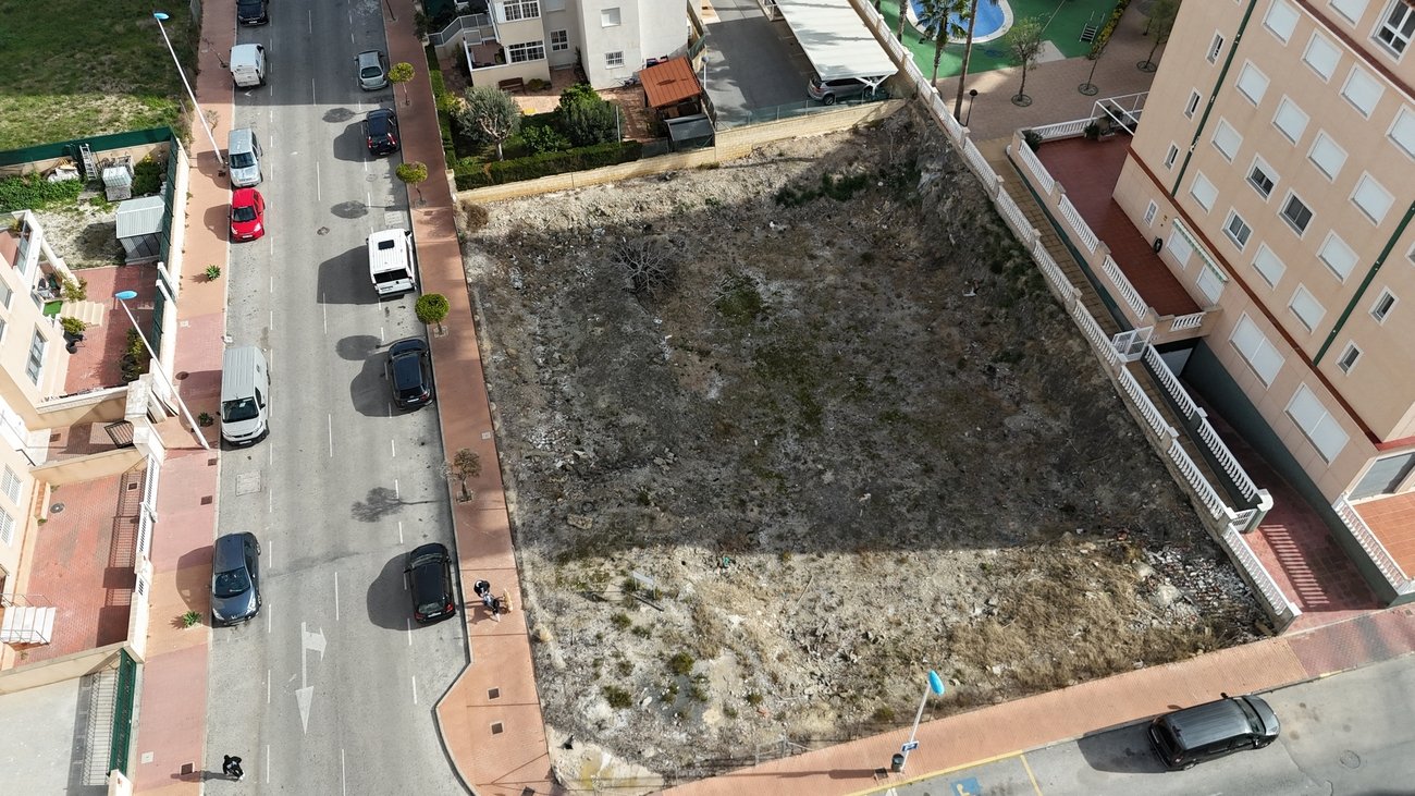 1,080 m² Land in Guardamar del Segura - Caza De Casa