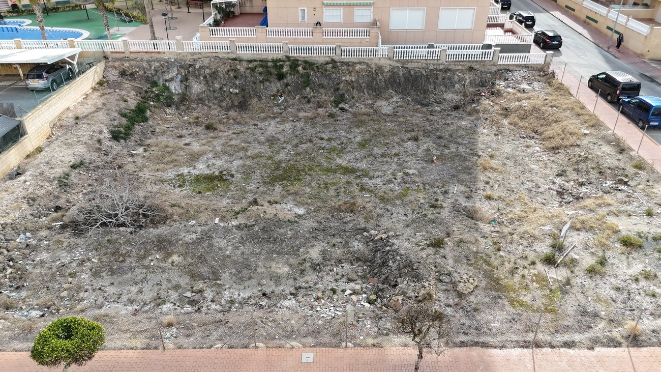 1,080 m² Land in Guardamar del Segura - Caza De Casa