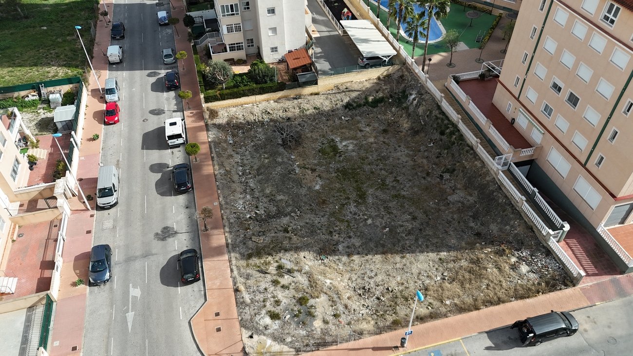 1,080 m² Land in Guardamar del Segura - Caza De Casa