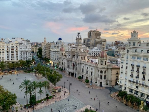 Land in Valencia City - Caza De Casa