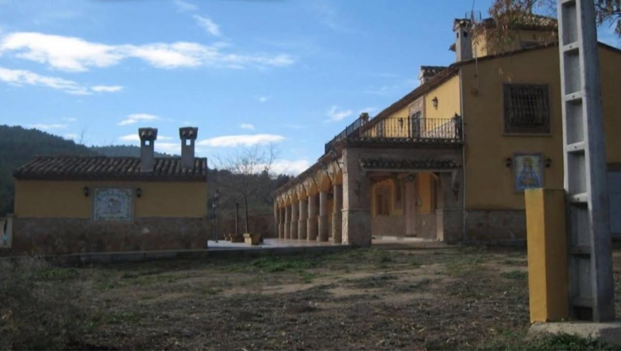 Side view of the estate with tower, Lorca