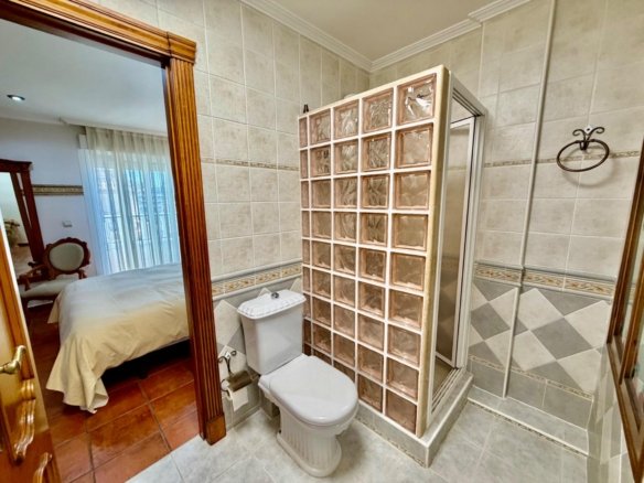 4 Bed 3 Bath Town House in Orihuela Costa - Caza De Casa