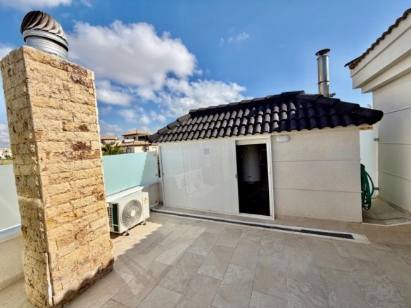 4 Bed 3 Bath Town House in Orihuela Costa - Caza De Casa