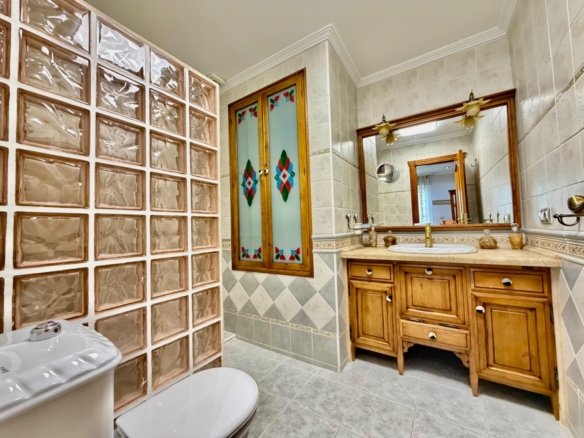4 Bed 3 Bath Town House in Orihuela Costa - Caza De Casa