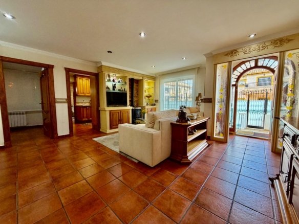4 Bed 3 Bath Town House in Orihuela Costa - Caza De Casa