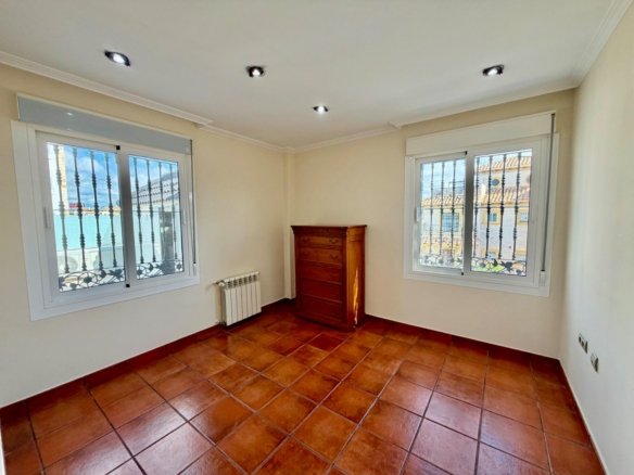 4 Bed 3 Bath Town House in Orihuela Costa - Caza De Casa