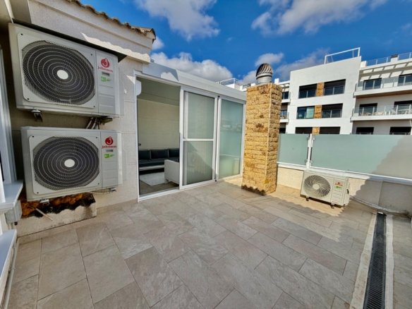 4 Bed 3 Bath Town House in Orihuela Costa - Caza De Casa