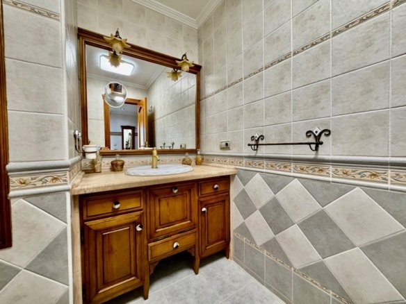 4 Bed 3 Bath Town House in Orihuela Costa - Caza De Casa