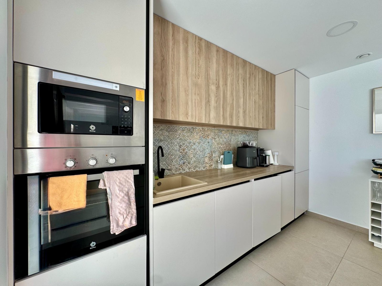 m-b6aef0b37355979f25fd 3 Bedroom 2 Bathroom Villa in San Miguel de Salinas - Caza De Casa