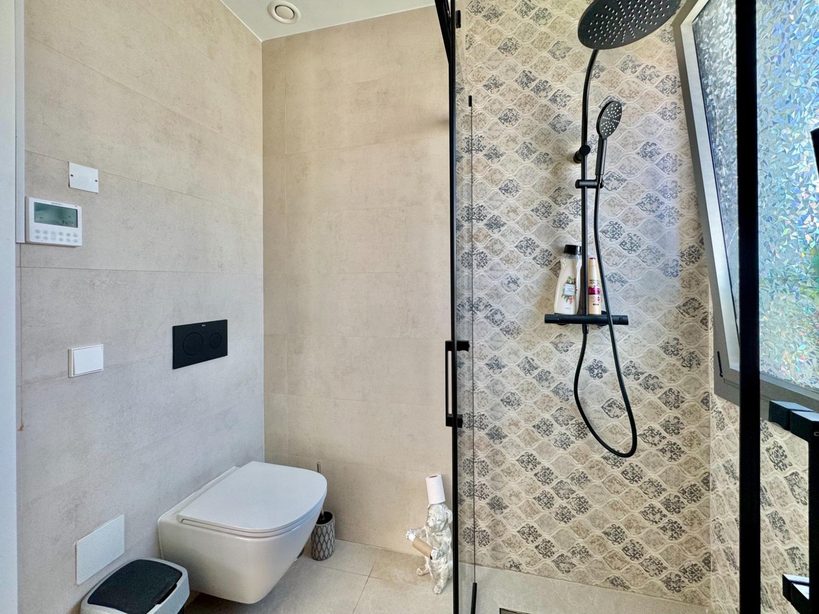 m-d07204be0f89907d3eb0 3 Bedroom 2 Bathroom Villa in San Miguel de Salinas - Caza De Casa