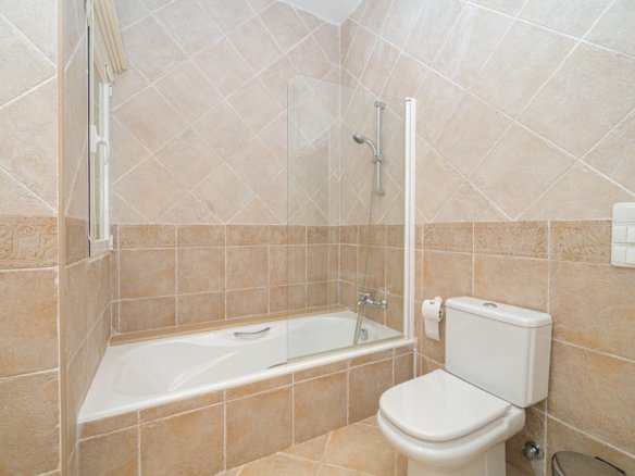 5 Bedroom 4 Bathroom Villa in Altea - Caza De Casa