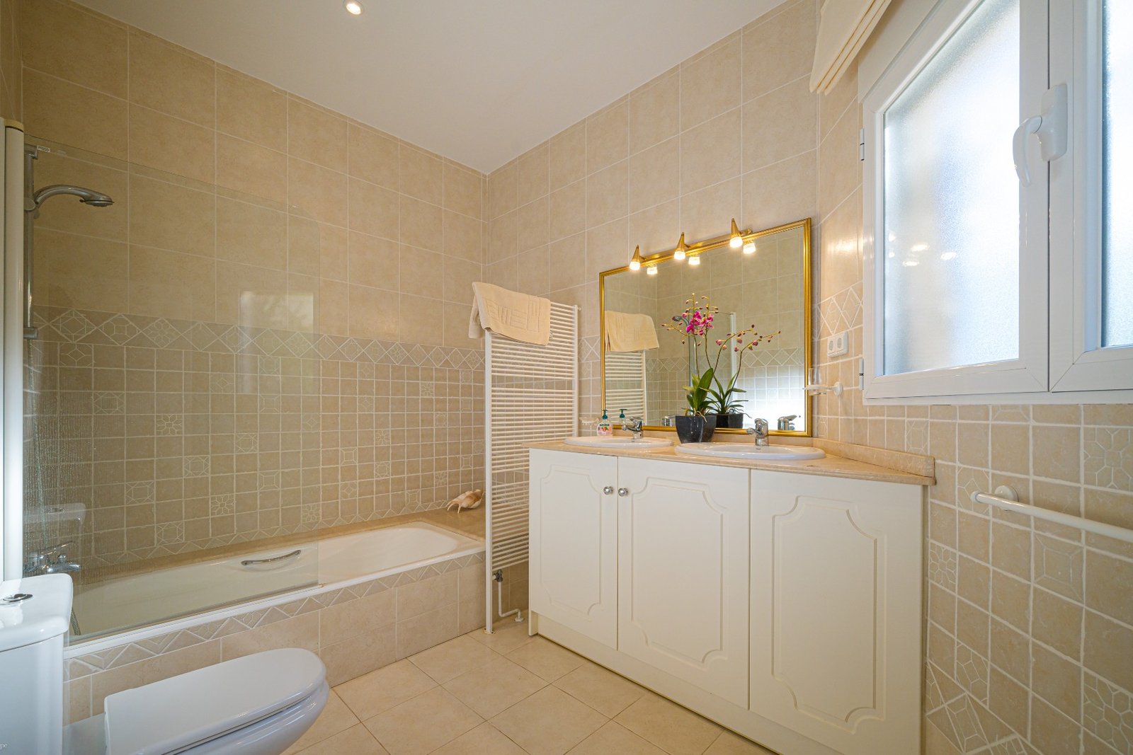 5 Bedroom 4 Bathroom Villa in Altea - Caza De Casa
