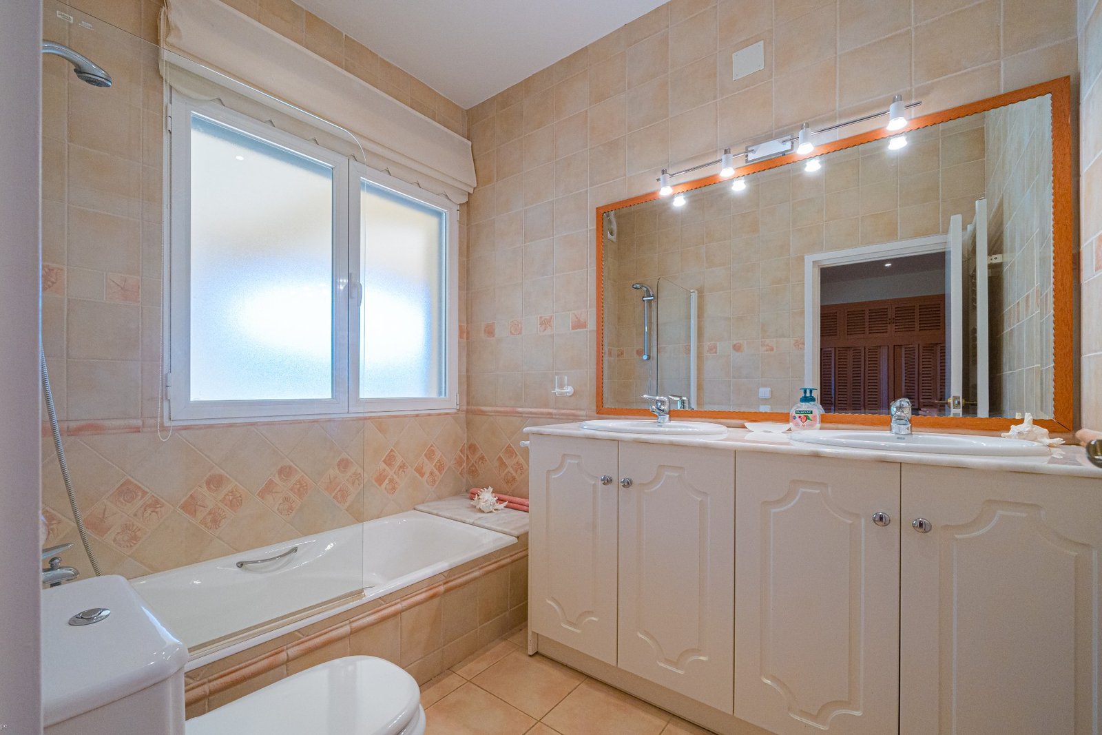 5 Bedroom 4 Bathroom Villa in Altea - Caza De Casa
