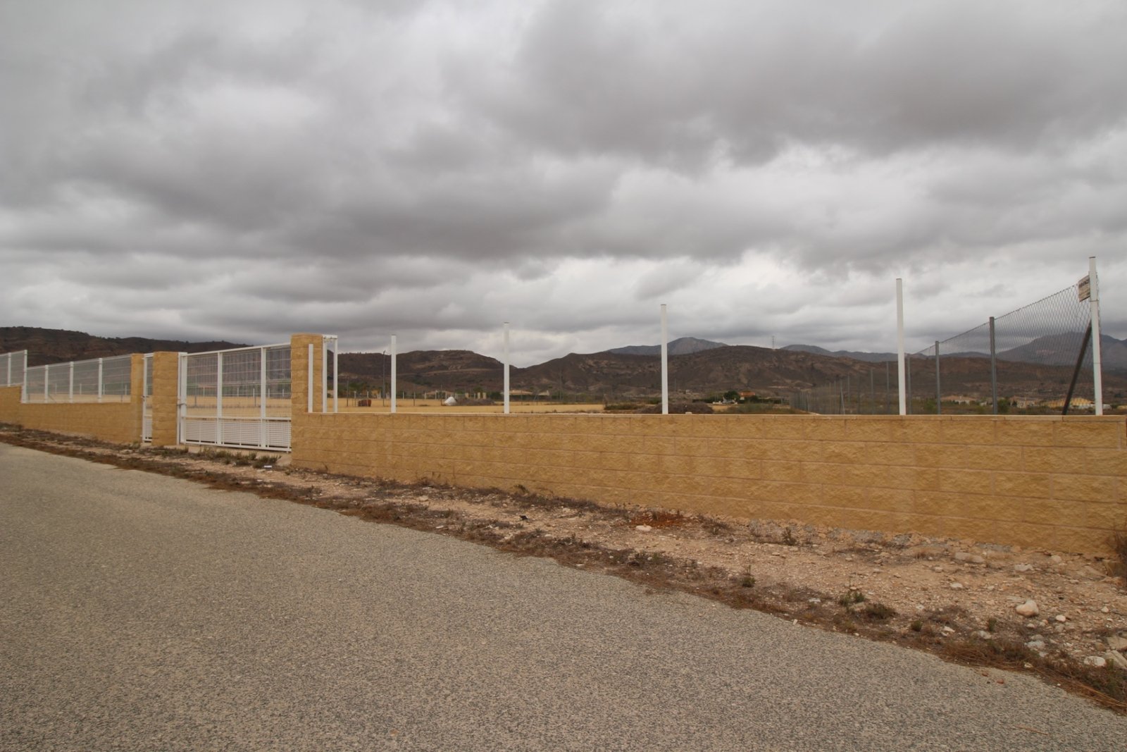 2,000 m² Land in Abanilla - Caza De Casa