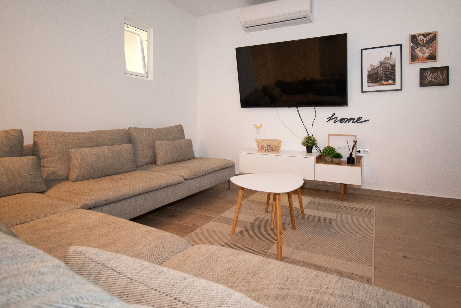 5 Bedroom 4 Bathroom Villa in Orihuela Costa - Caza De Casa