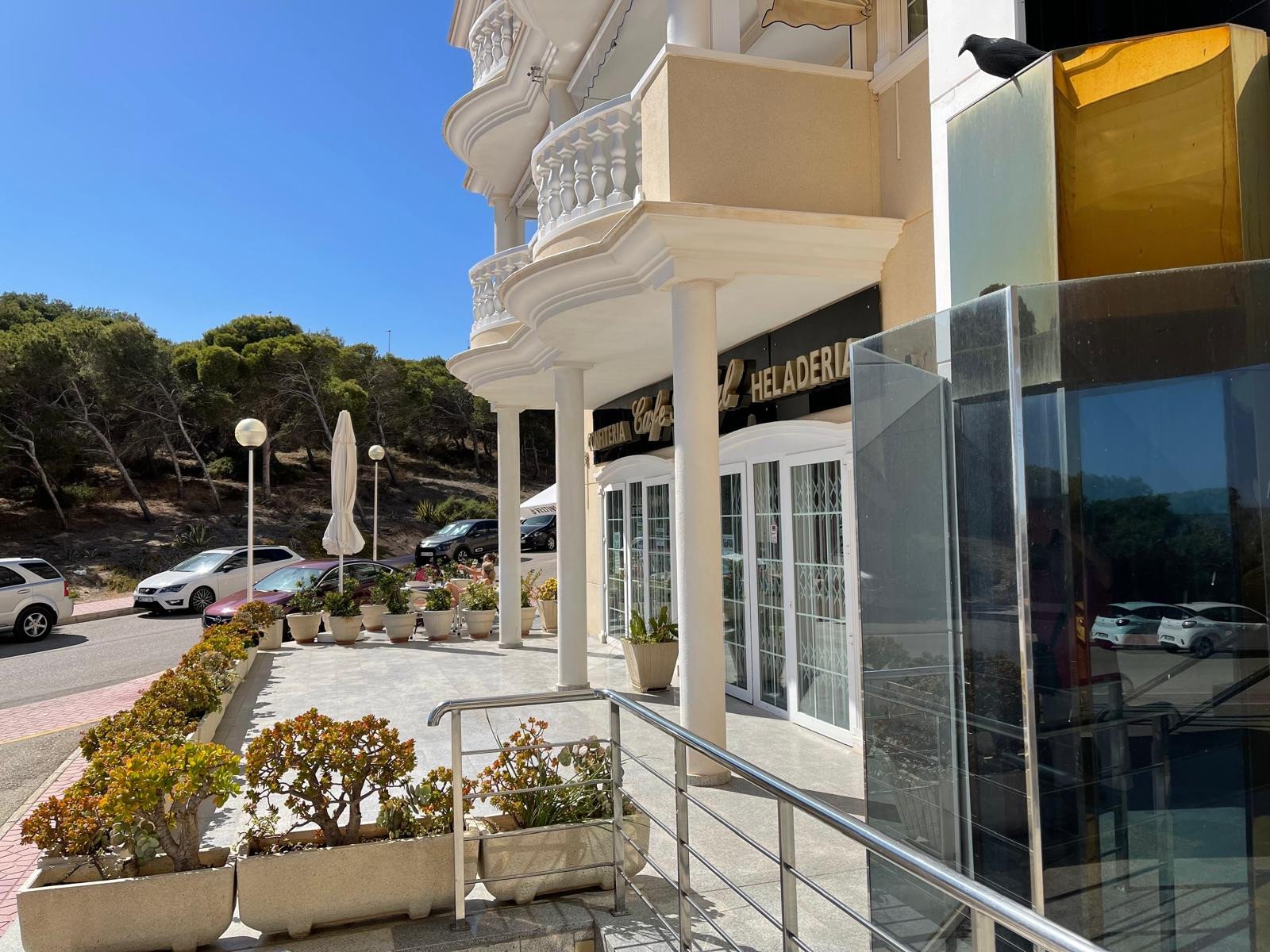 1 Bed 2 Bath Commercial in Guardamar del Segura - Caza De Casa