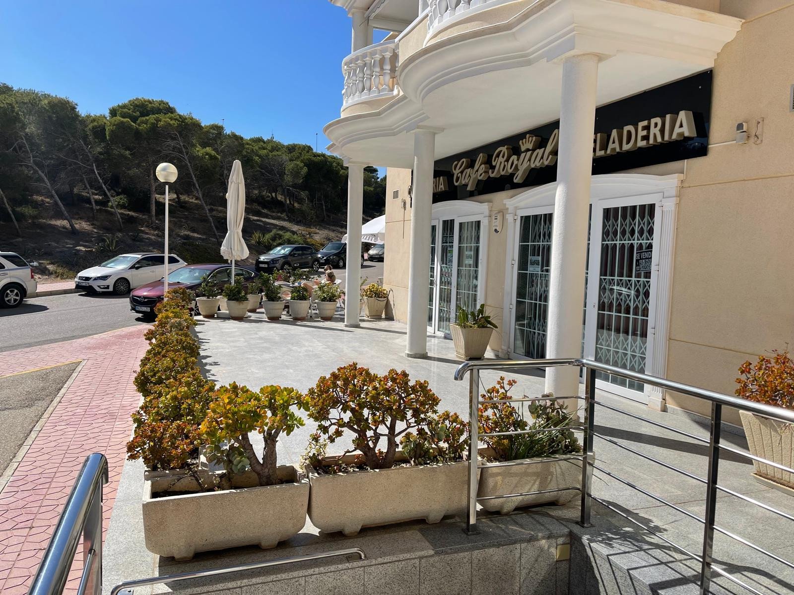 1 Bed 2 Bath Commercial in Guardamar del Segura - Caza De Casa