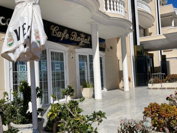 1 Bed 2 Bath Commercial in Guardamar del Segura - Caza De Casa