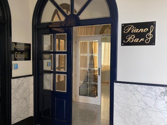 Commercial in Guardamar del Segura - Caza De Casa
