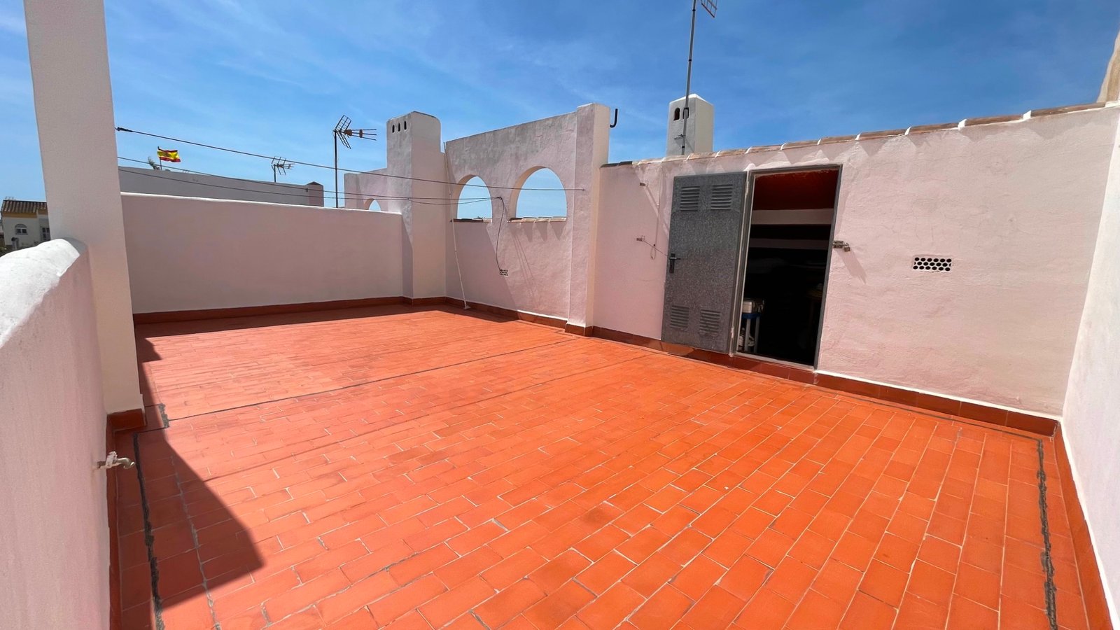 3 Bedroom 2 Bathroom Town House in Torre de La Horadada - Caza De Casa
