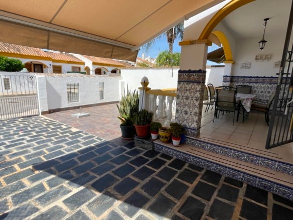 3 Bedroom 2 Bathroom Town House in Torre de La Horadada - Caza De Casa