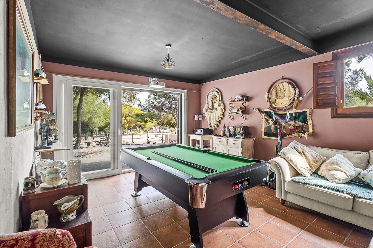 o_1j3g23t301gat5r61675g0410p25u 4 Bedroom 2 Bathroom Country House in Torremendo - Caza De Casa