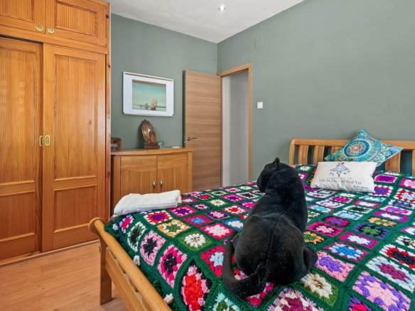 4 Bedroom 2 Bathroom Country House in Torremendo - Caza De Casa