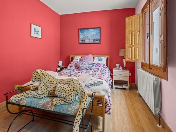 4 Bedroom 2 Bathroom Country House in Torremendo - Caza De Casa