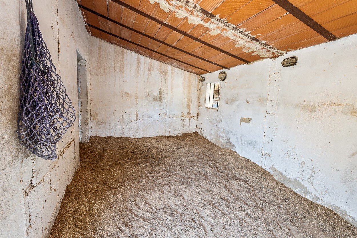o_1j3g23t30ap3r0hao23lkht467 4 Bedroom 2 Bathroom Country House in Torremendo - Caza De Casa