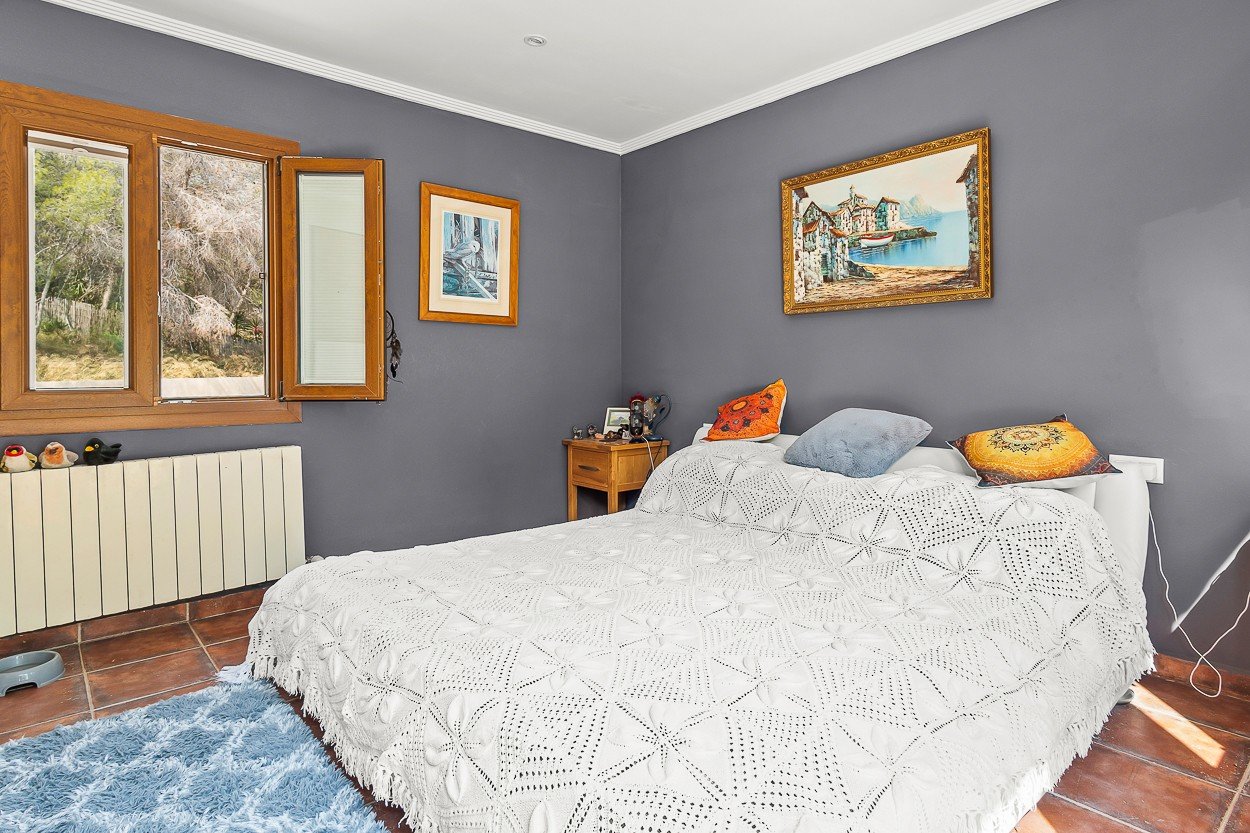 o_1j3g23t30j9e1f7ghdi18751i215j 4 Bedroom 2 Bathroom Country House in Torremendo - Caza De Casa