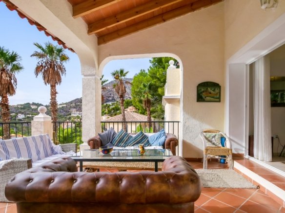 3 Bedroom 2 Bathroom Villa in Altea - Caza De Casa