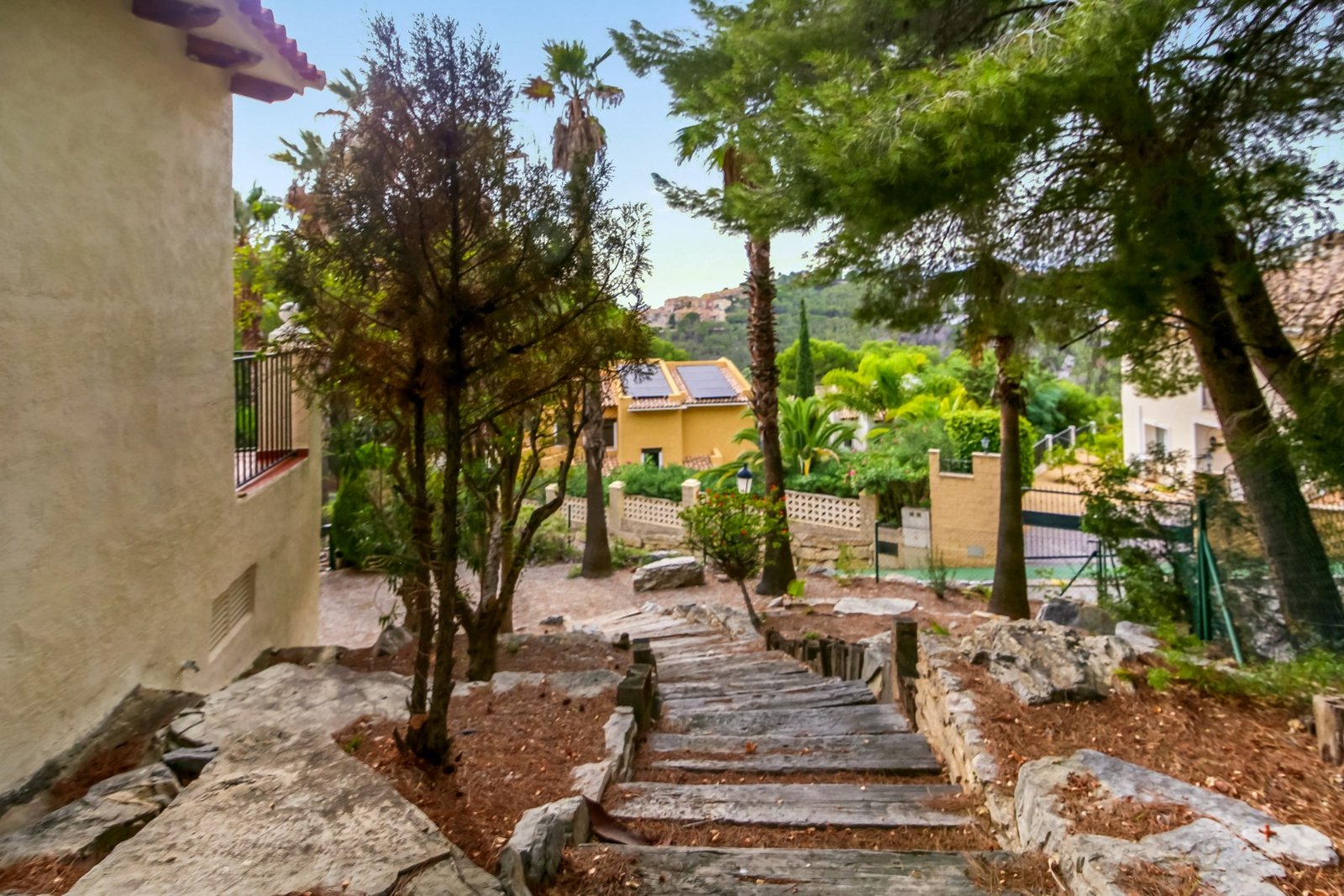3 Bedroom 2 Bathroom Villa in Altea - Caza De Casa