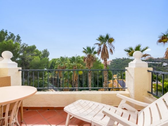3 Bedroom 2 Bathroom Villa in Altea - Caza De Casa