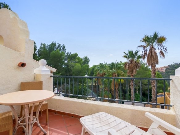 3 Bedroom 2 Bathroom Villa in Altea - Caza De Casa