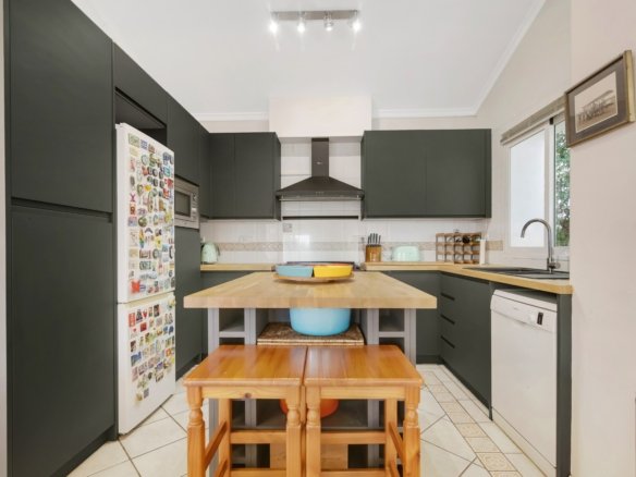 3 Bedroom 2 Bathroom Villa in Altea - Caza De Casa