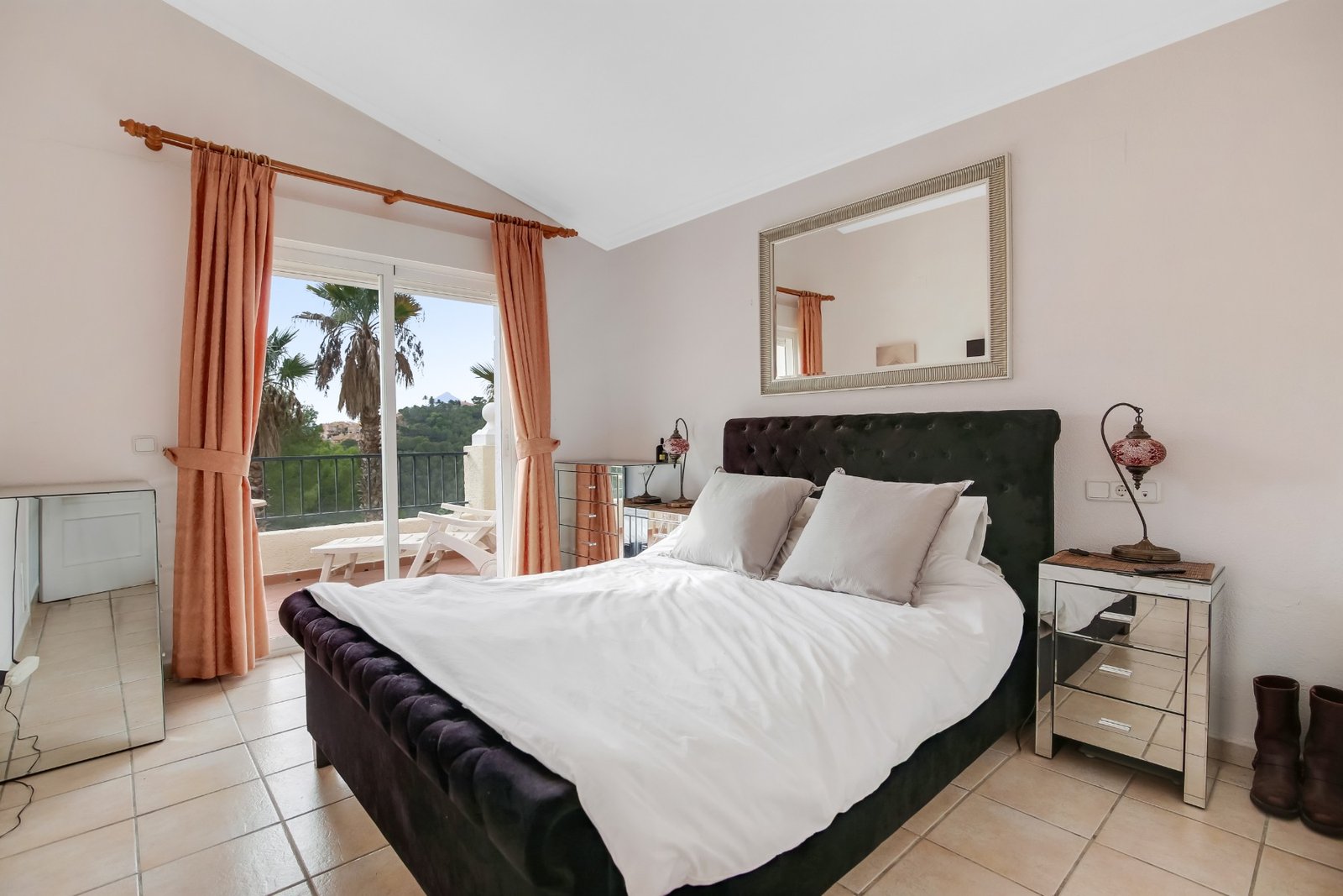 3 Bedroom 2 Bathroom Villa in Altea - Caza De Casa