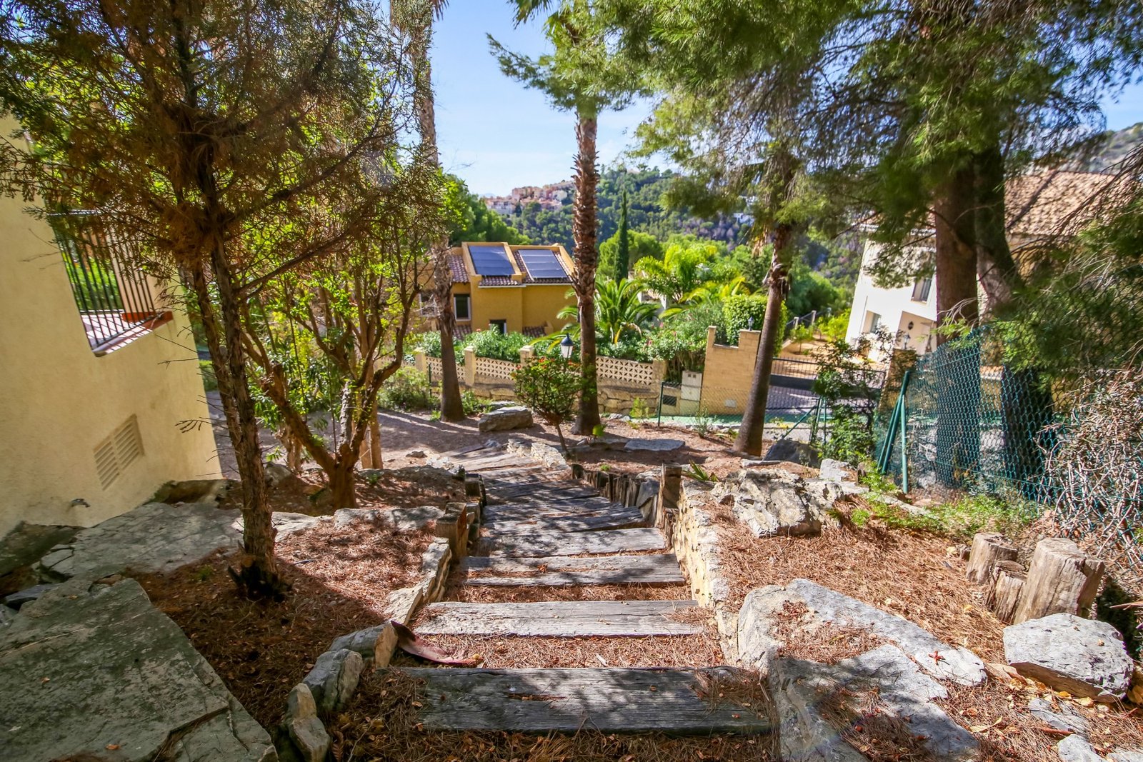 3 Bedroom 2 Bathroom Villa in Altea - Caza De Casa