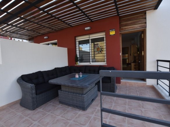 3 Bedroom 2 Bathroom Villa in Algorfa - Caza De Casa