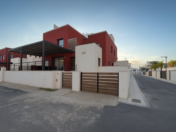 3 Bedroom 2 Bathroom Villa in Algorfa - Caza De Casa