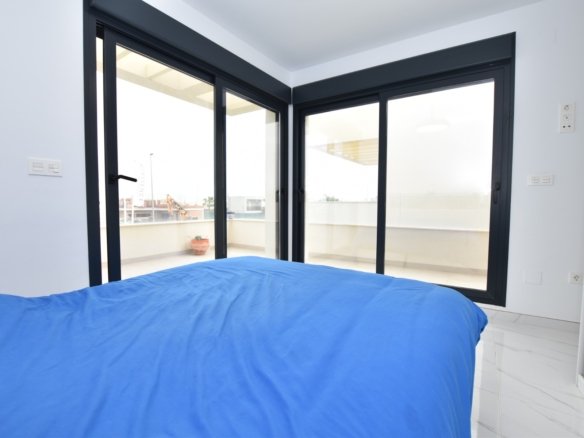 3 Bedroom 3 Bathroom Villa in Los Montesinos - Caza De Casa
