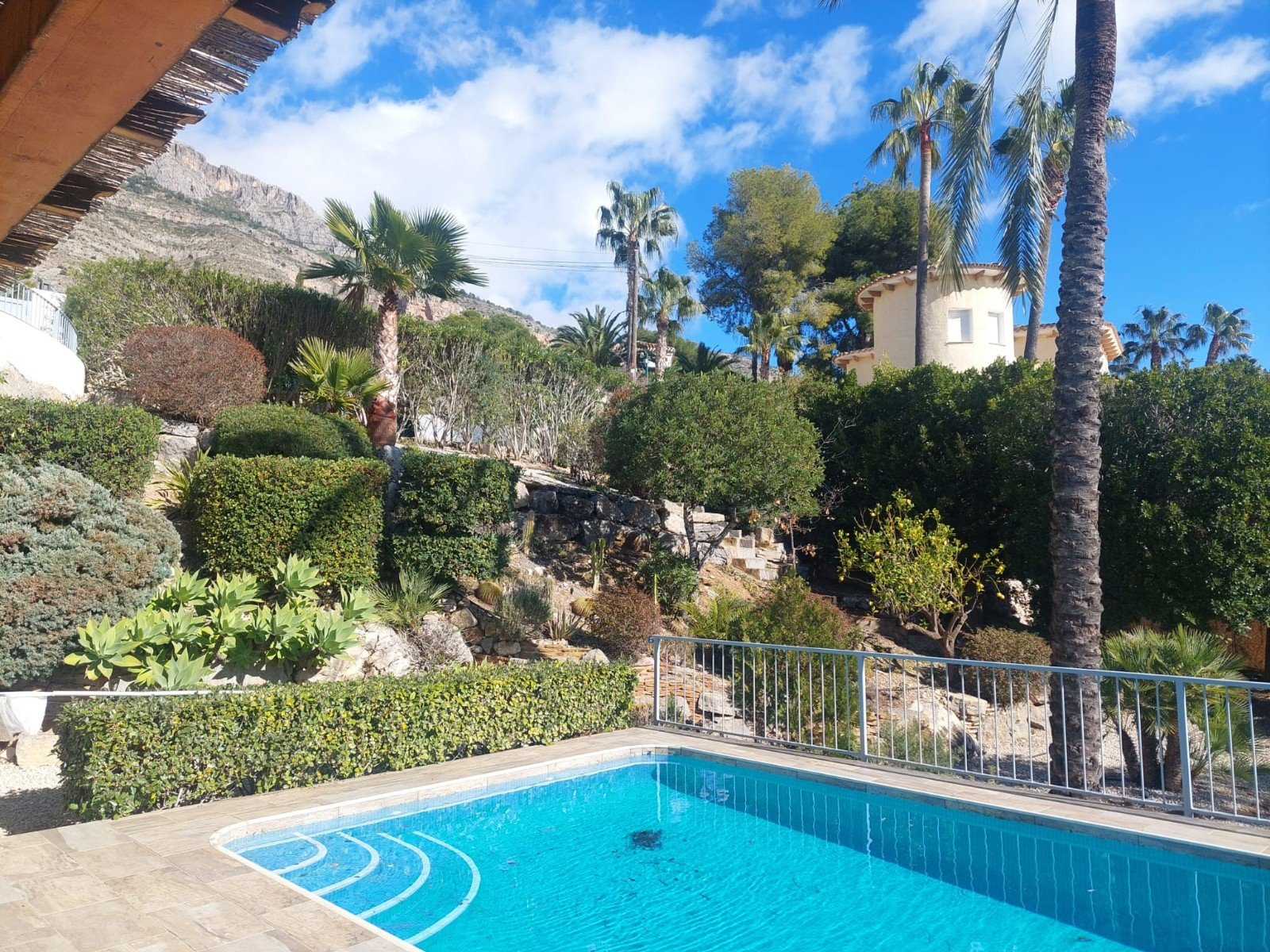 3 Bedroom 3 Bathroom Villa in Altea - Caza De Casa