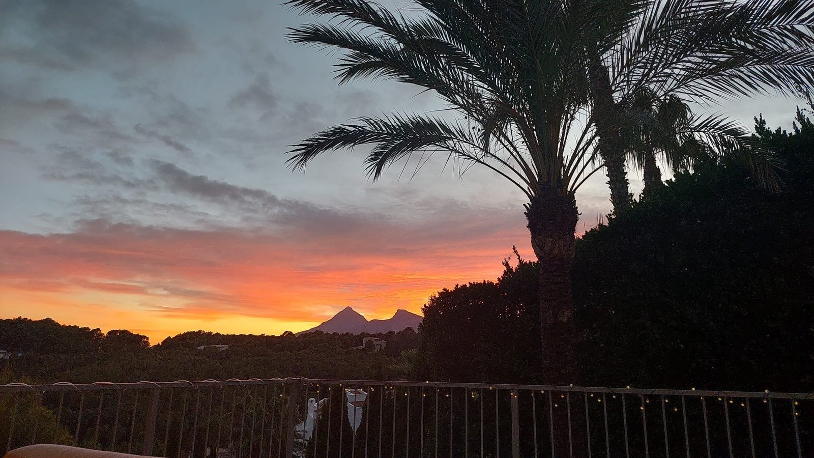 3 Bedroom 3 Bathroom Villa in Altea - Caza De Casa