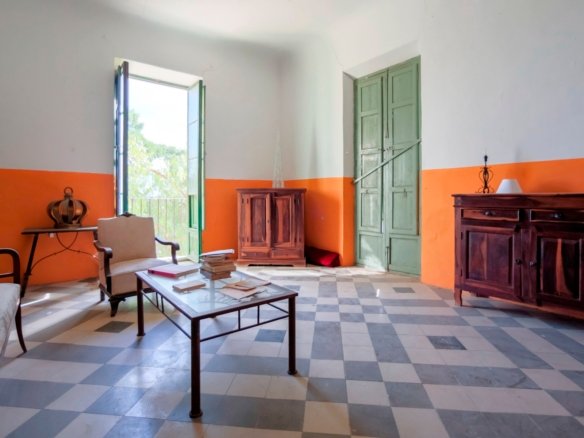 7 Bedroom 3 Bathroom Villa in San Juan De Alicante - Caza De Casa