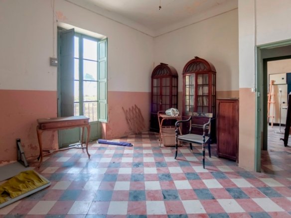 7 Bedroom 3 Bathroom Villa in San Juan De Alicante - Caza De Casa